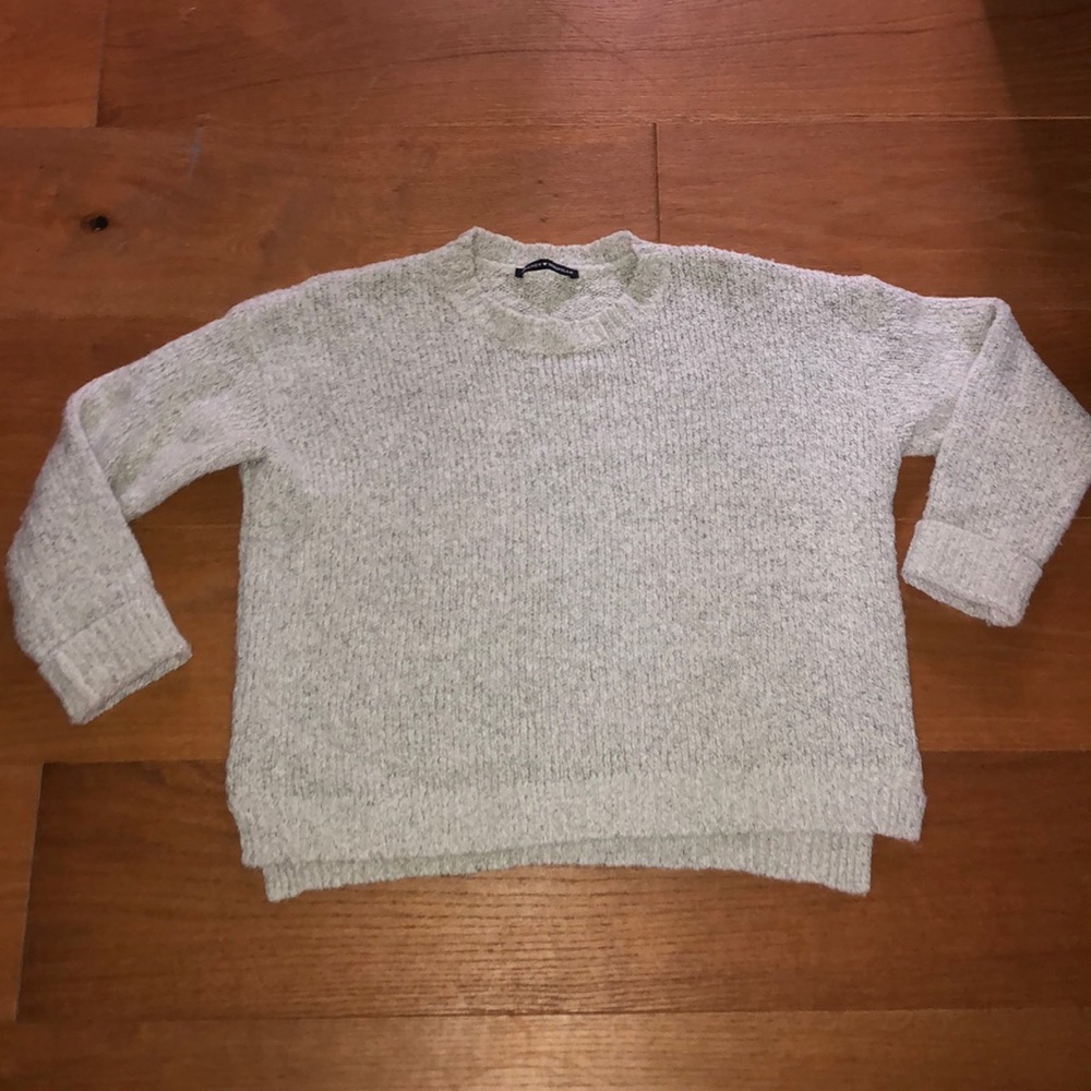 NWOT Brandy Melville Heather Gray Sweater